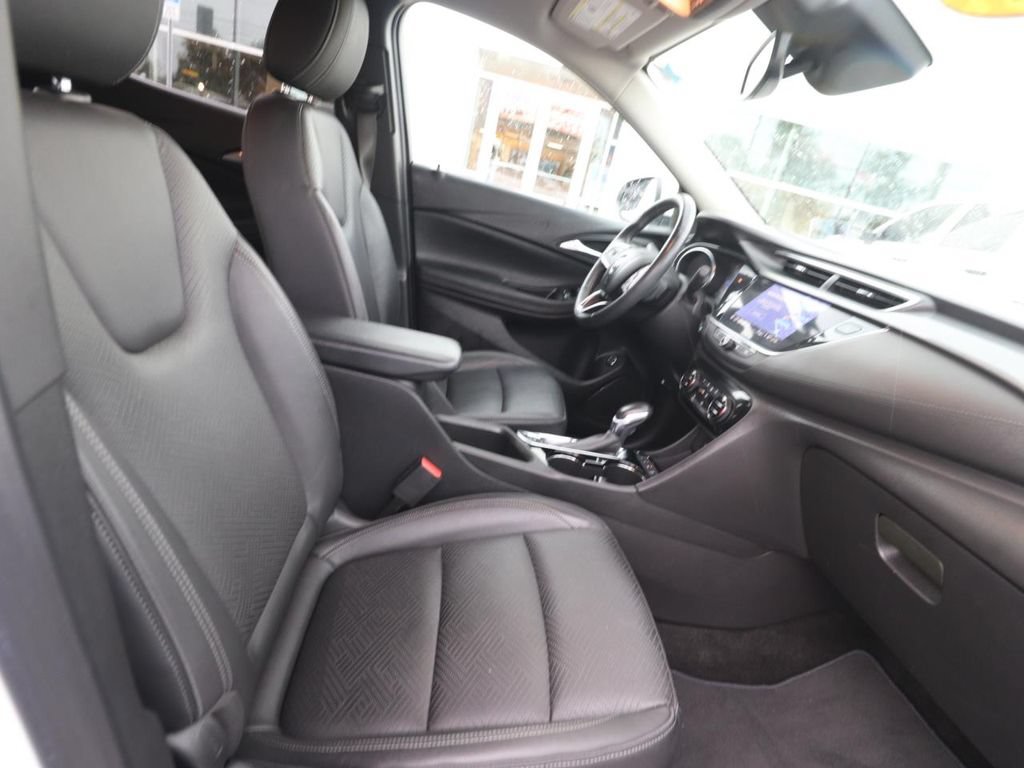 Used 2021 Buick Encore GX Essence w/ Advanced Technology Package AWD/4WD image 12