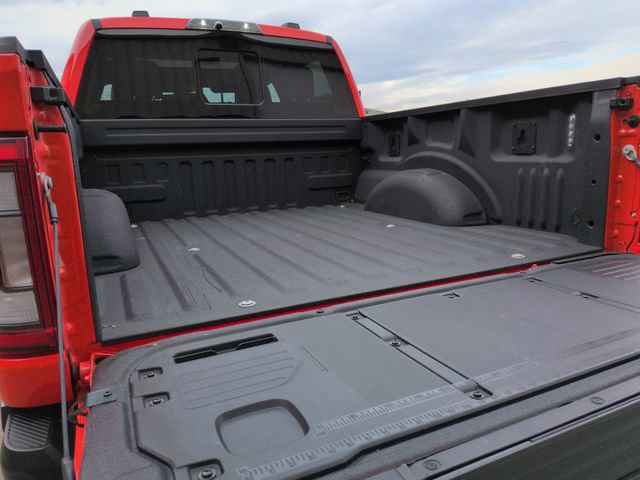 Certified 2022 Ford F150 Raptor w/ Equipment Group 801A High AWD/4WD image 29
