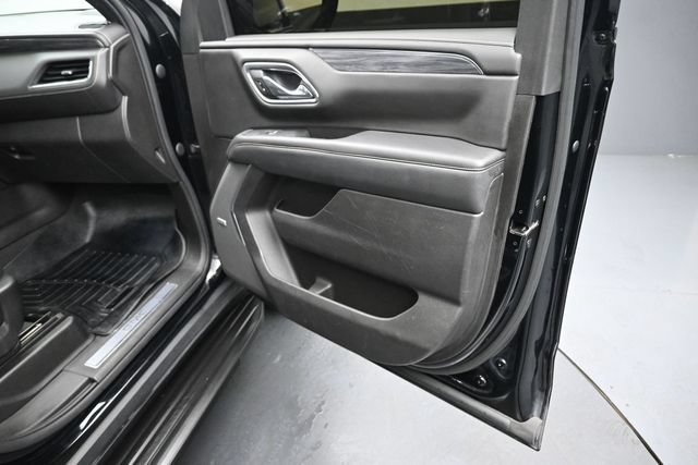 Used 2021 GMC Yukon XL SLT w/ SLT Luxury Plus Package AWD/4WD image 34