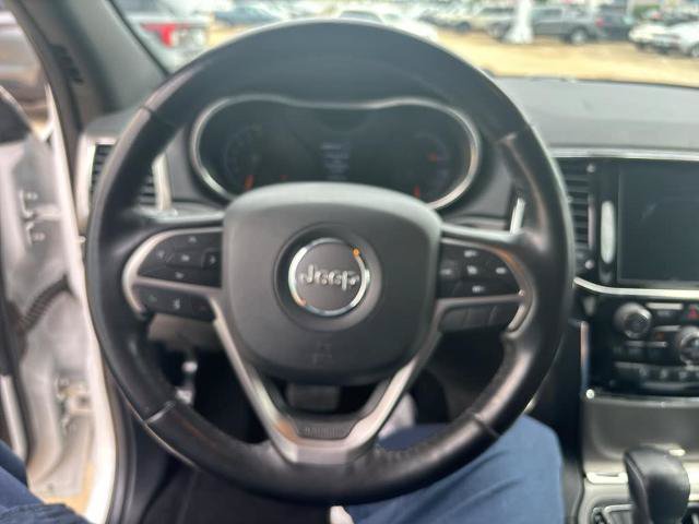 Used 2020 Jeep Grand Cherokee Limited w/ Luxury Group II RWD image 13