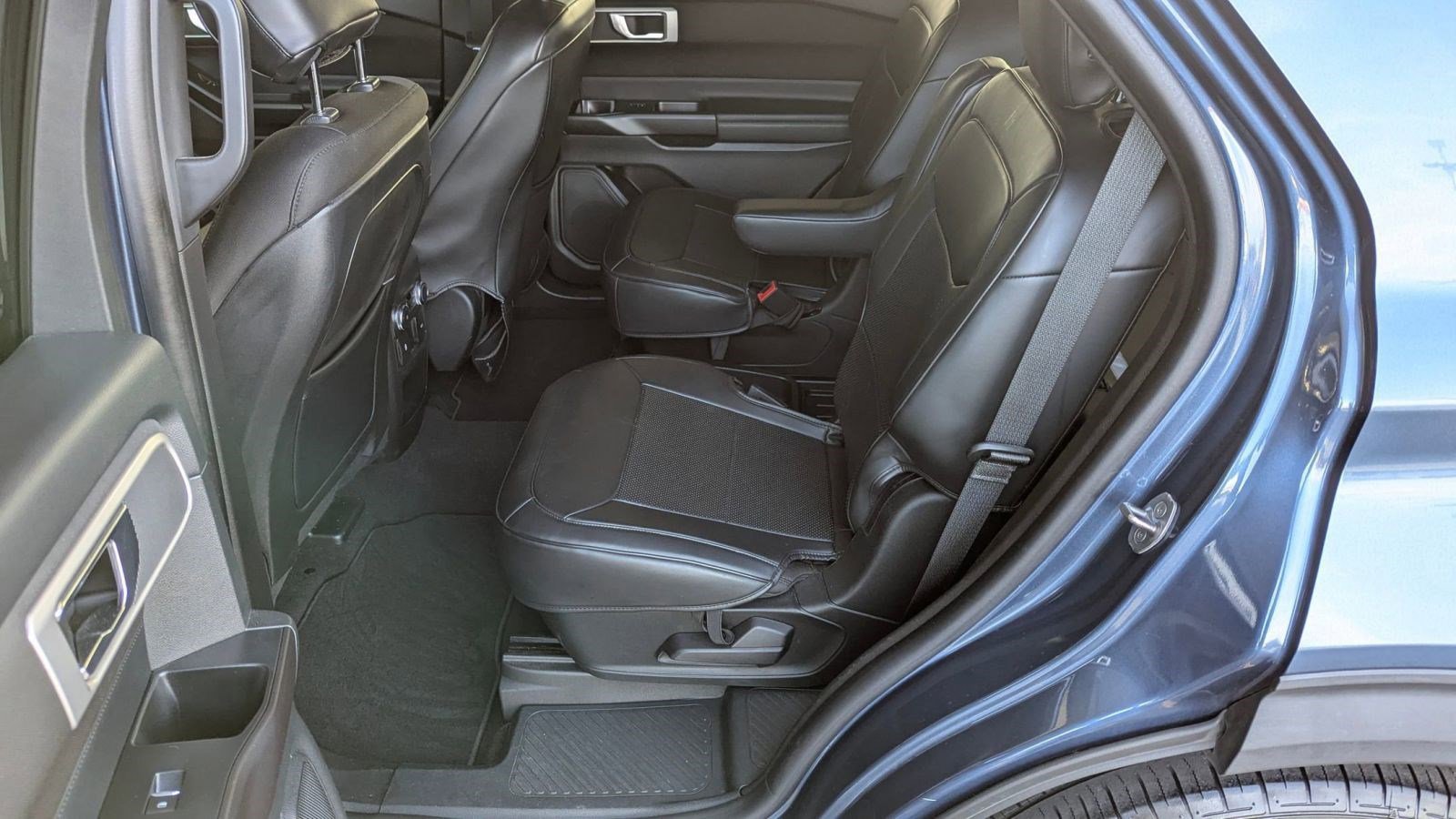 Certified 2020 Ford Explorer XLT image 13