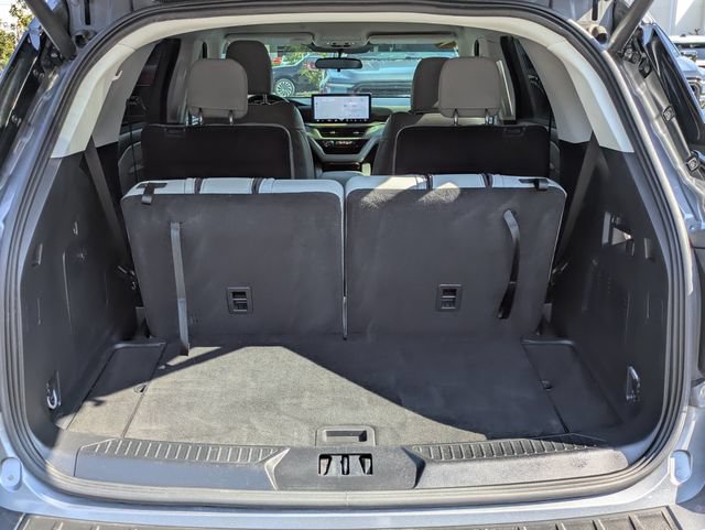 Certified 2025 Ford Explorer Active w/ Active Comfort Package RWD image 13