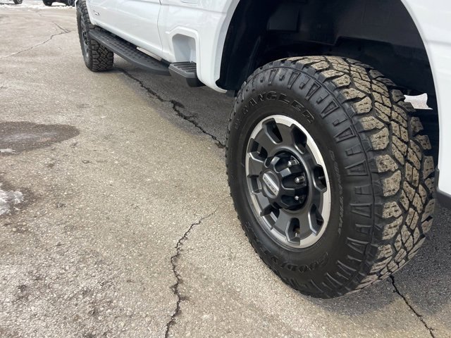 Certified 2023 Ford F250 Lariat w/ Tremor Off-Road Package image 26