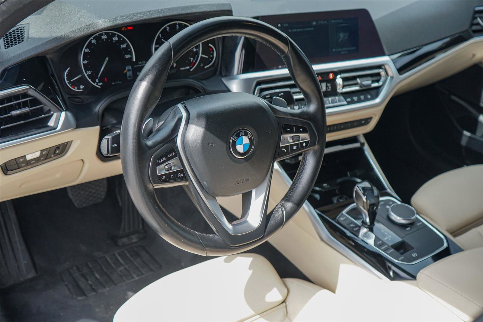 Used 2019 BMW 330i Sedan RWD image 9