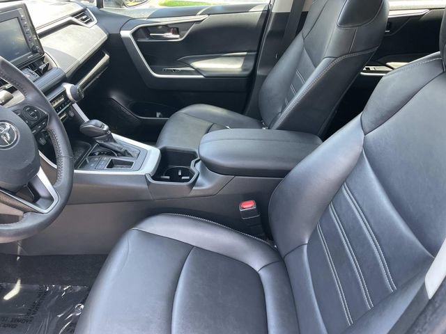Used 2022 Toyota RAV4 XLE Premium FWD image 21