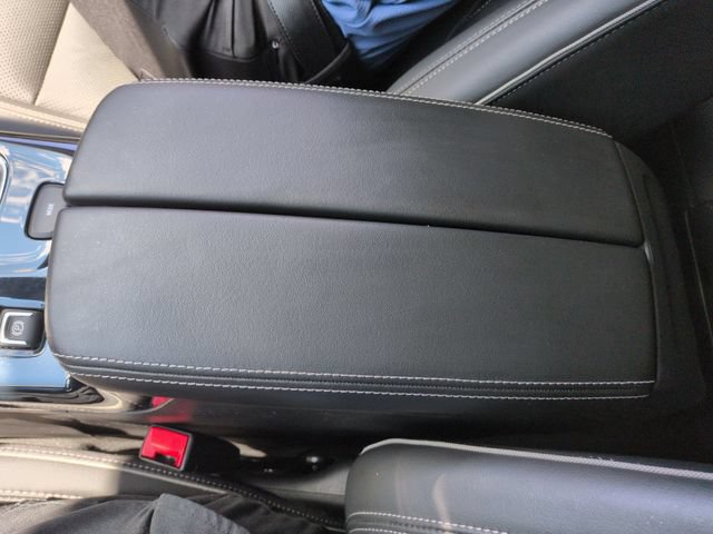 Used 2021 Buick Envision Essence w/ Sport Touring Package FWD image 45
