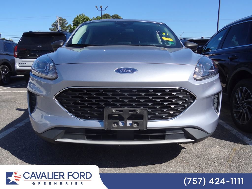 Certified 2022 Ford Escape SE w/ Convenience Package FWD image 4