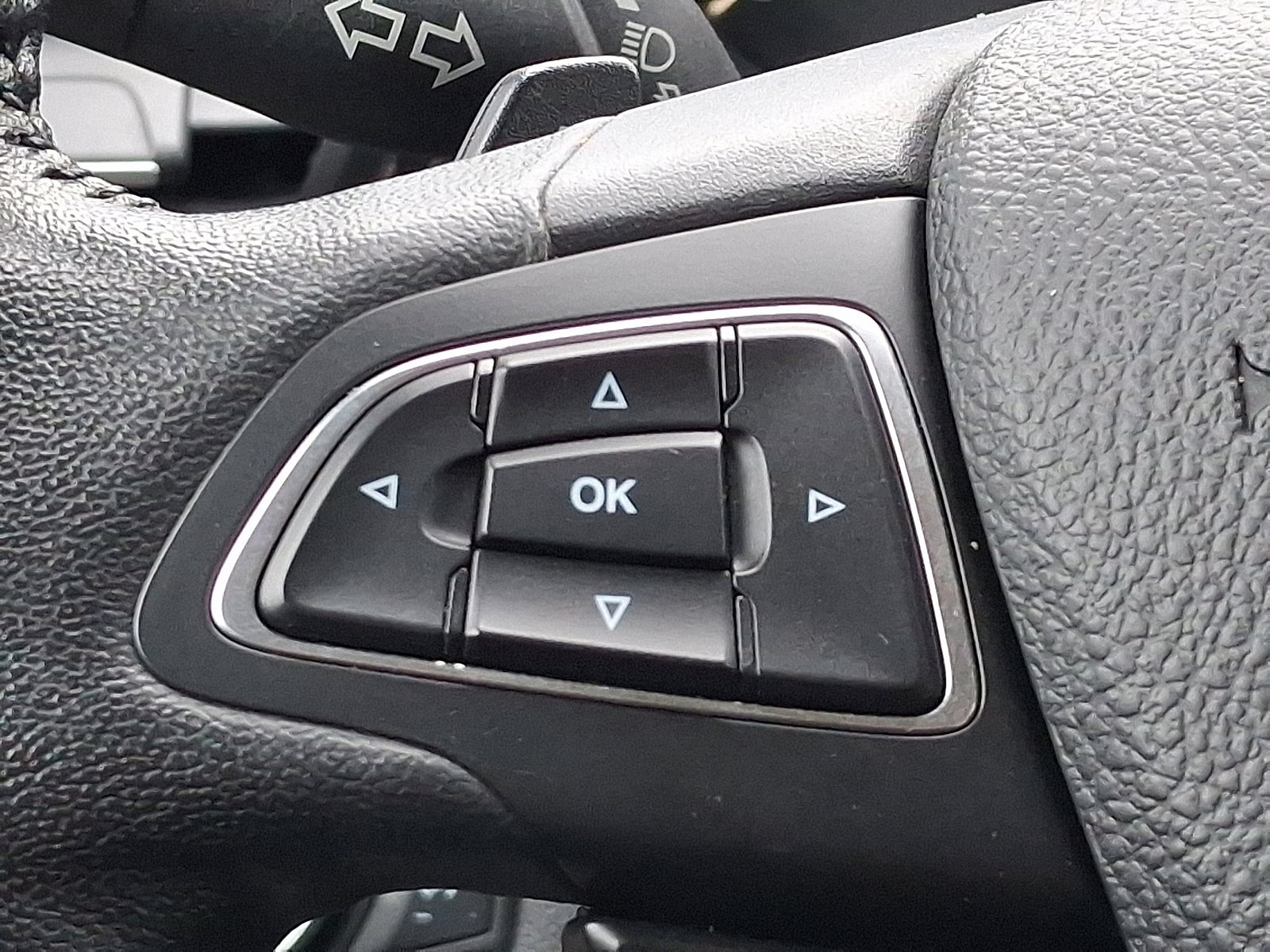 Certified 2017 Ford Escape Titanium image 20