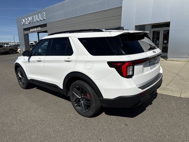 Certified 2025 Ford Explorer ST-Line w/ ST-Line Street Pack AWD/4WD image 6