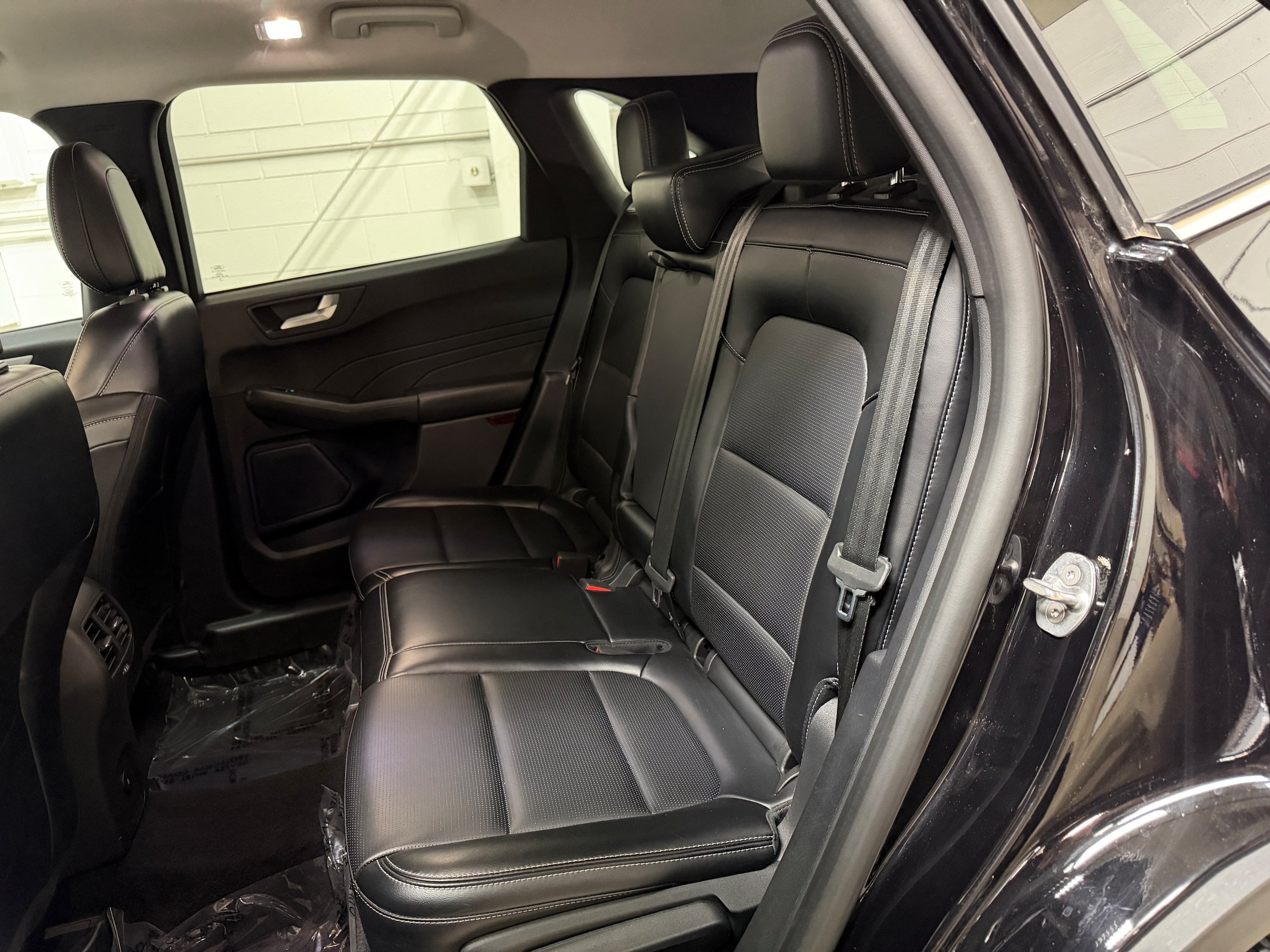 Certified 2024 Ford Escape Platinum AWD/4WD image 11