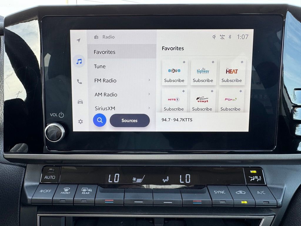 Used 2025 Toyota Camry LE image 19