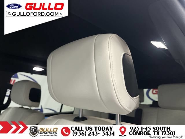 Used 2024 Toyota Sequoia Capstone AWD/4WD image 19