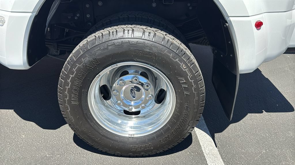 Certified 2020 Ford F350 Platinum AWD/4WD image 11