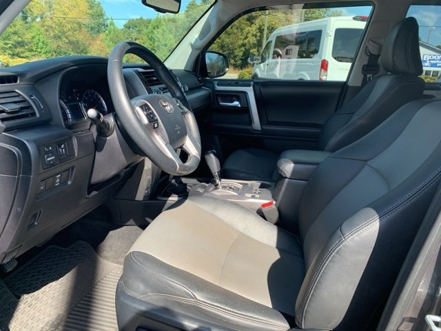 Used 2019 Toyota 4Runner SR5 Premium image 14