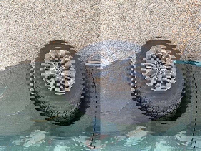 Used 2024 Toyota Sienna XLE image 11