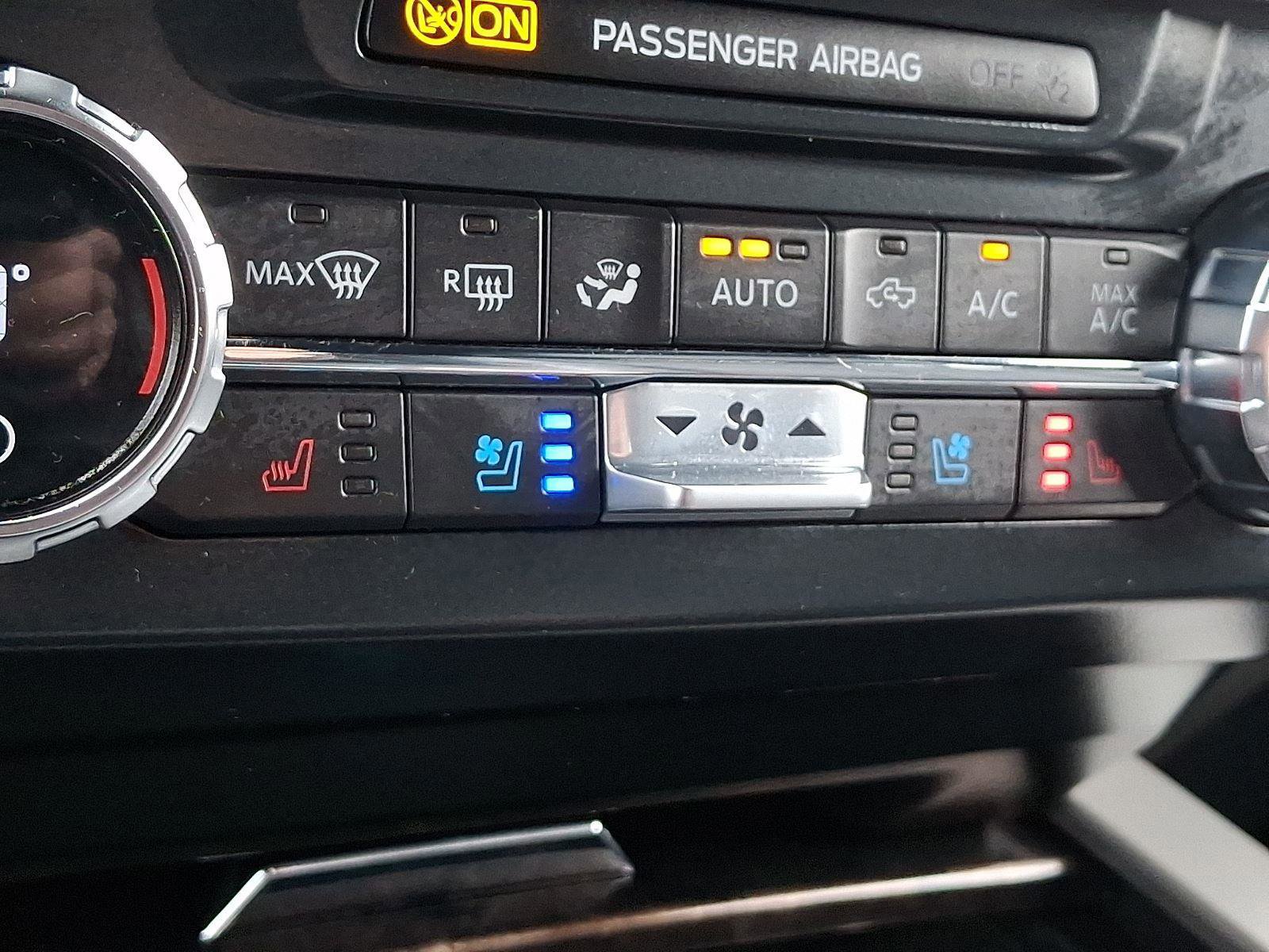 Certified 2022 Ford F350 Lariat w/ Lariat Value Package AWD/4WD image 24