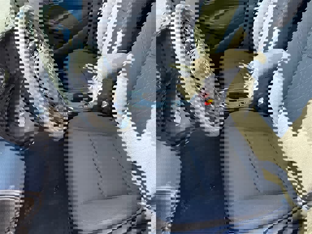 Used 2024 Toyota Corolla LE image 12