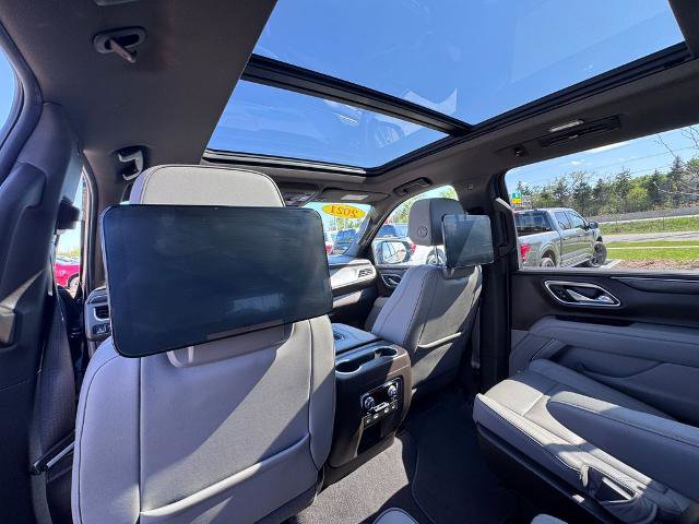 Used 2021 GMC Yukon XL SLT w/ SLT Premium Package AWD/4WD image 11