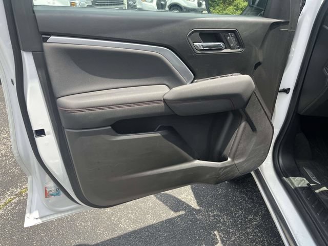 Used 2023 Chevrolet Colorado Z71 w/ Z71 Convenience Package 2 AWD/4WD image 18
