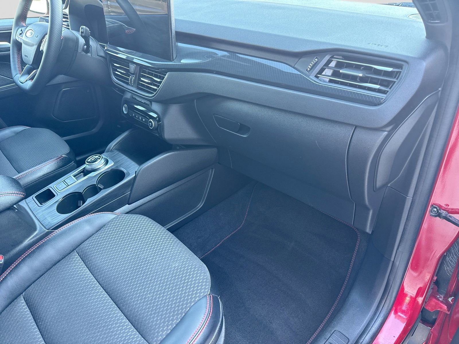 Certified 2023 Ford Escape ST-Line w/ Tech Pack #1 image 8