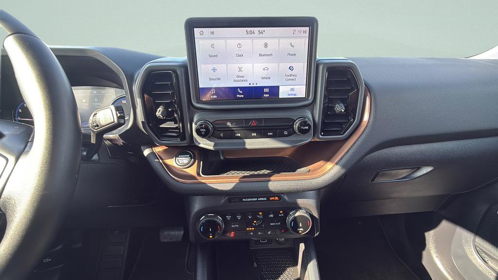 Certified 2024 Ford Bronco Sport Outer Banks w/ Tech Package AWD/4WD image 9