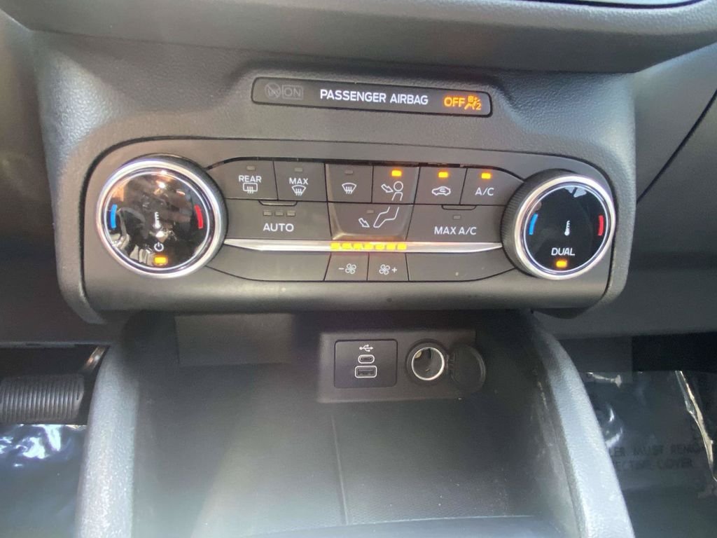 Certified 2025 Ford Escape Active FWD image 24