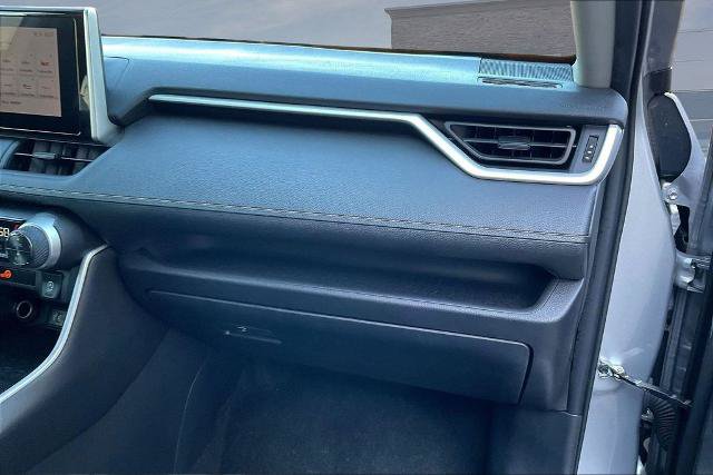 Used 2024 Toyota RAV4 XLE FWD image 26