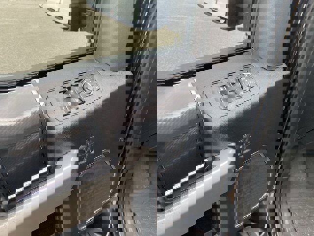 Certified 2020 Ford F150 Lariat w/ Equipment Group 502A Luxury image 11