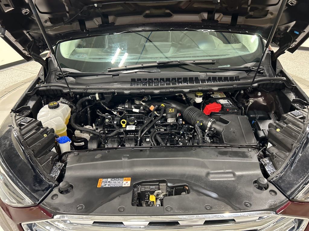 Certified 2020 Ford Edge Titanium w/ Equipment Group 301A AWD/4WD image 33