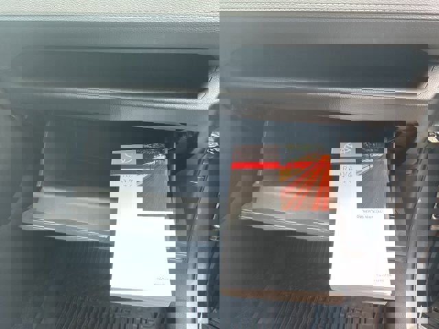 Used 2020 Toyota RAV4 LE w/ All Weather Liner Package AWD/4WD image 28