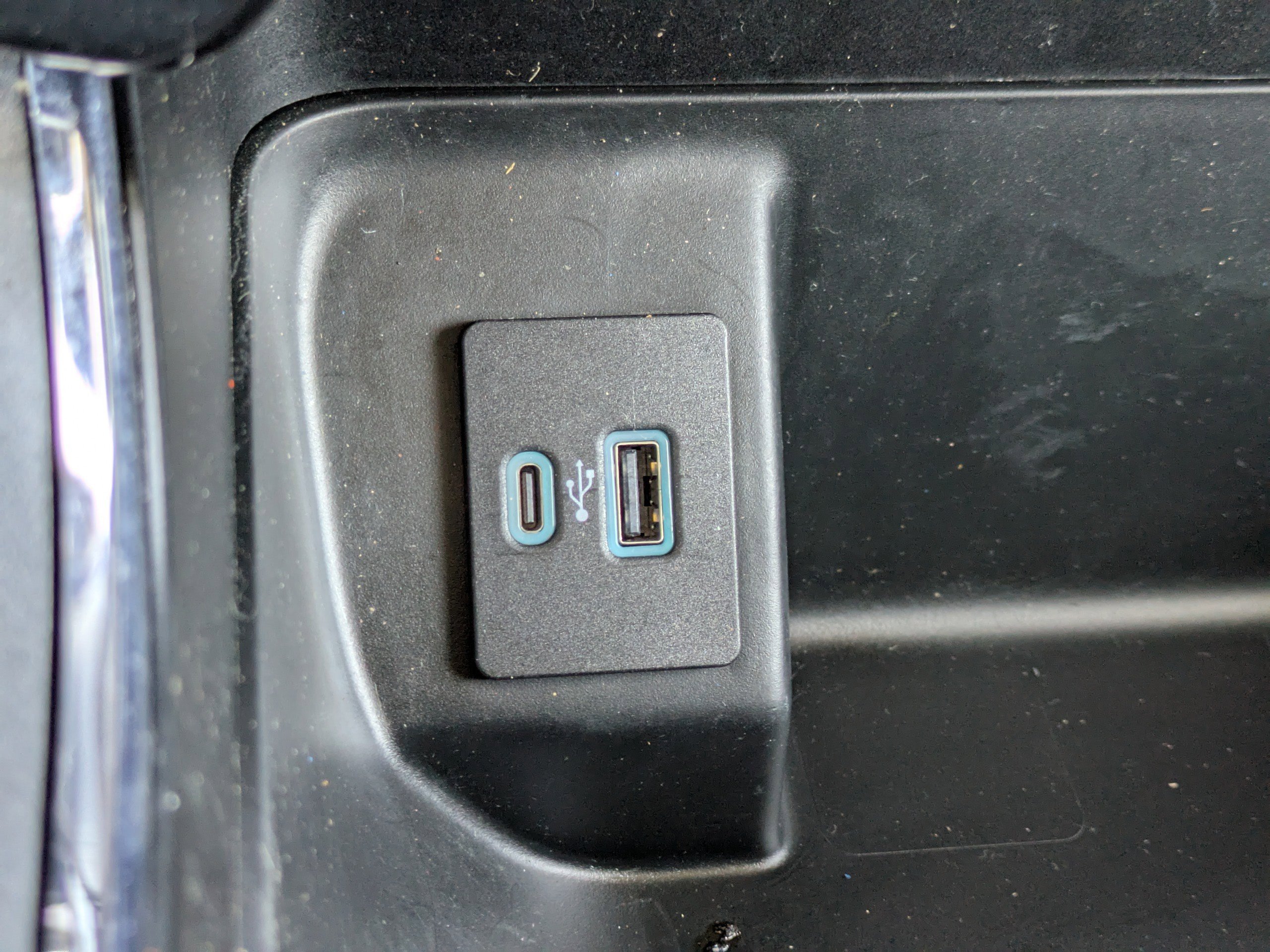 Certified 2023 Ford F150 XLT w/ Equipment Group 302A High image 32