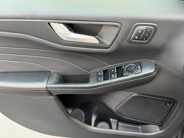 Certified 2023 Ford Escape ST-Line Select w/ Tech Pack #2 AWD/4WD image 14