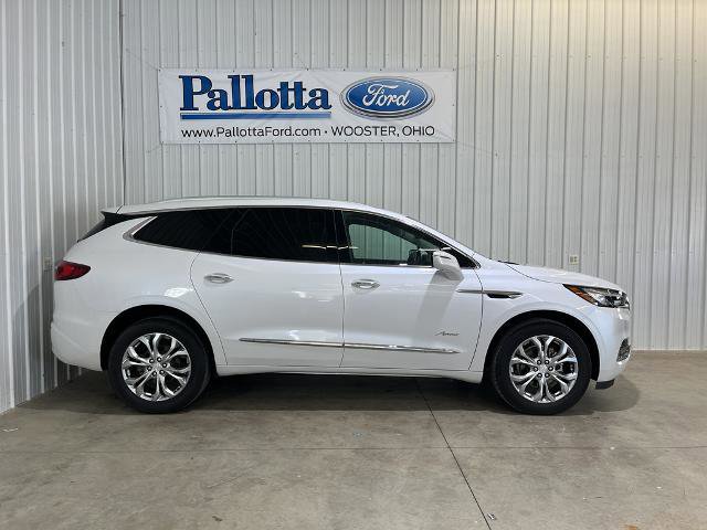 Used 2021 Buick Enclave Avenir image 2