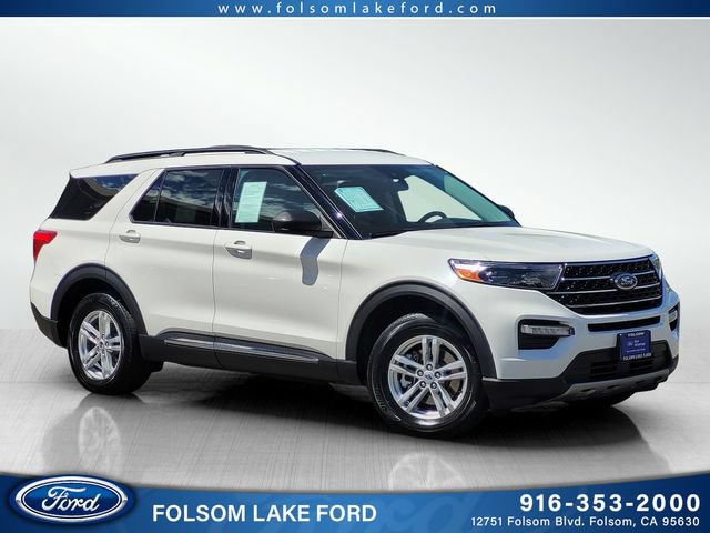 Certified 2023 Ford Explorer XLT w/ Equipment Group 202A AWD/4WD image 1