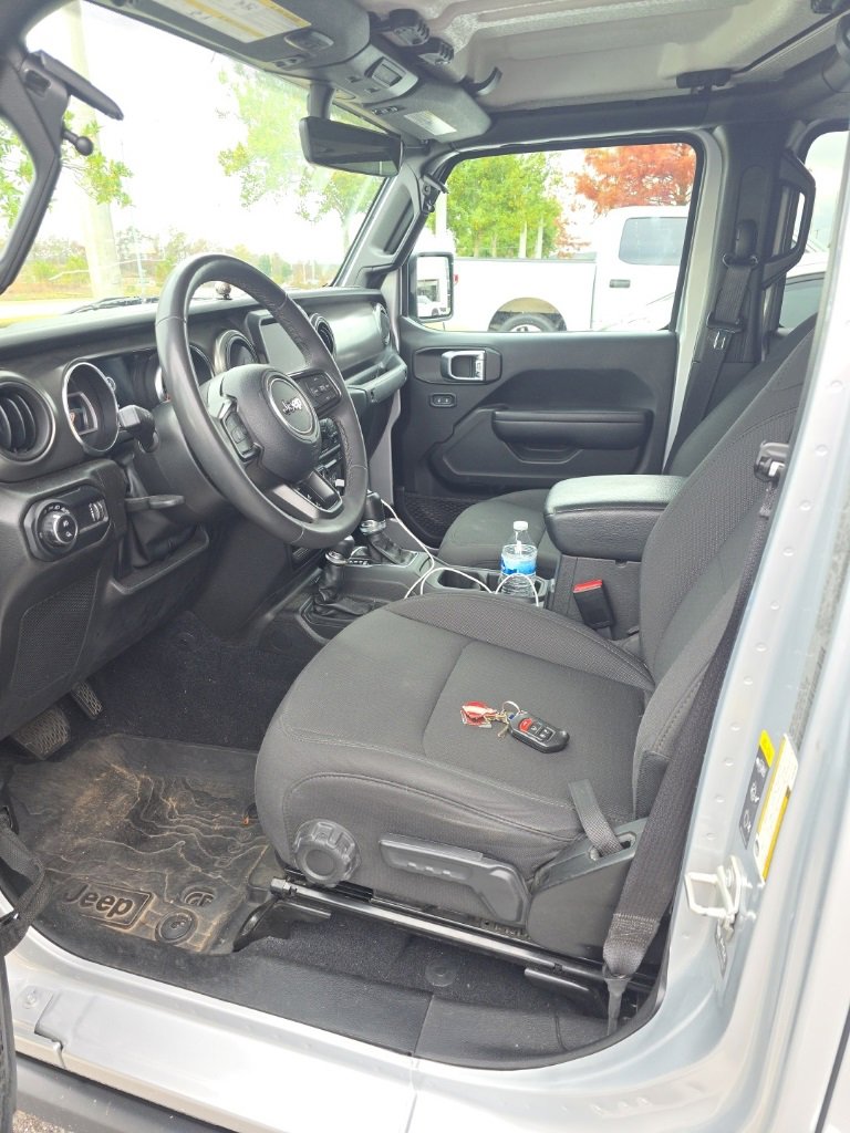 Used 2023 Jeep Gladiator Willys