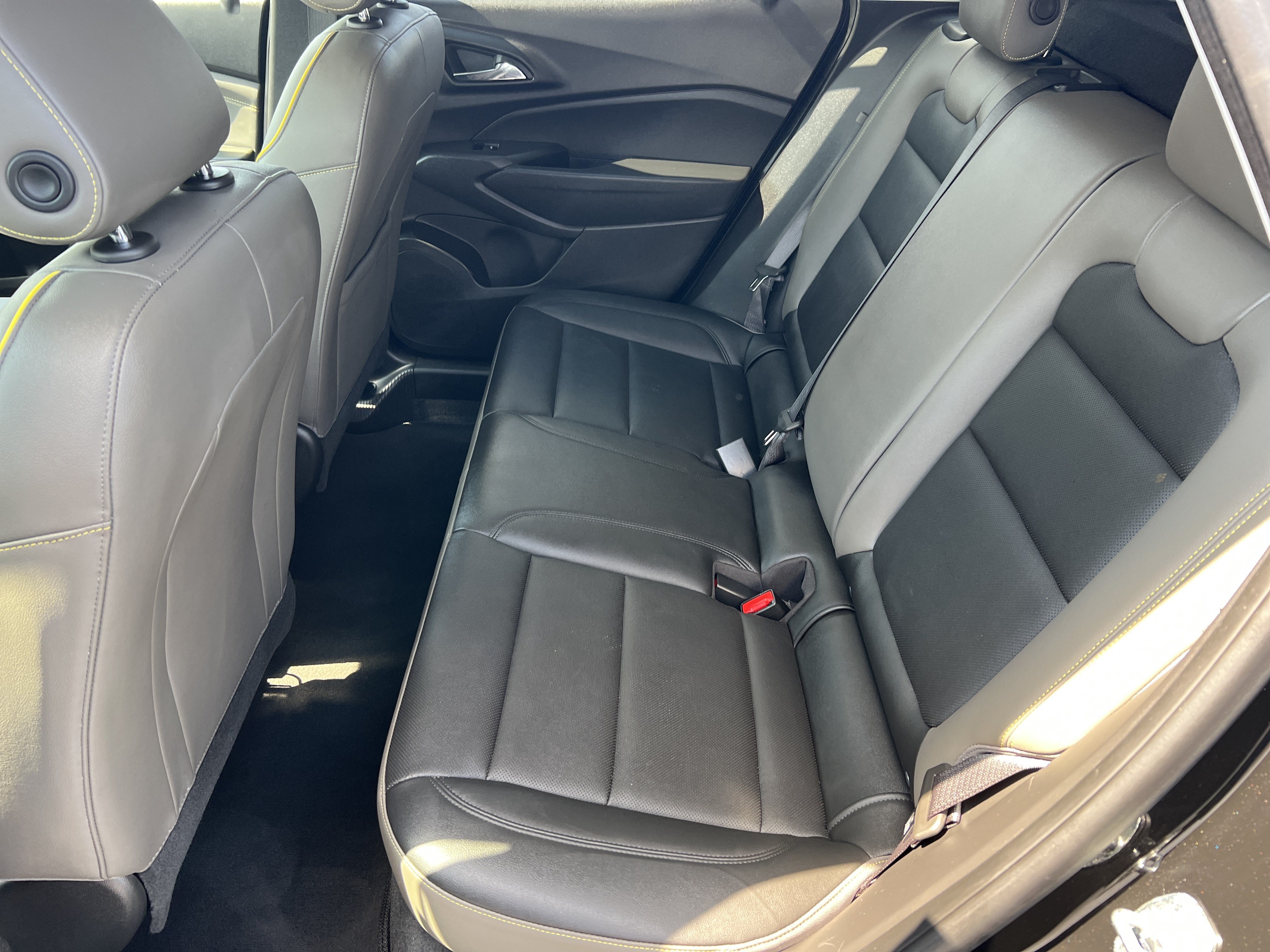 Used 2025 Chevrolet Trax ACTIV w/ Driver Confidence Package FWD image 20