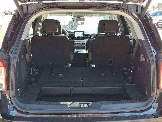 Certified 2023 Ford Explorer XLT w/ Equipment Group 202A AWD/4WD image 29