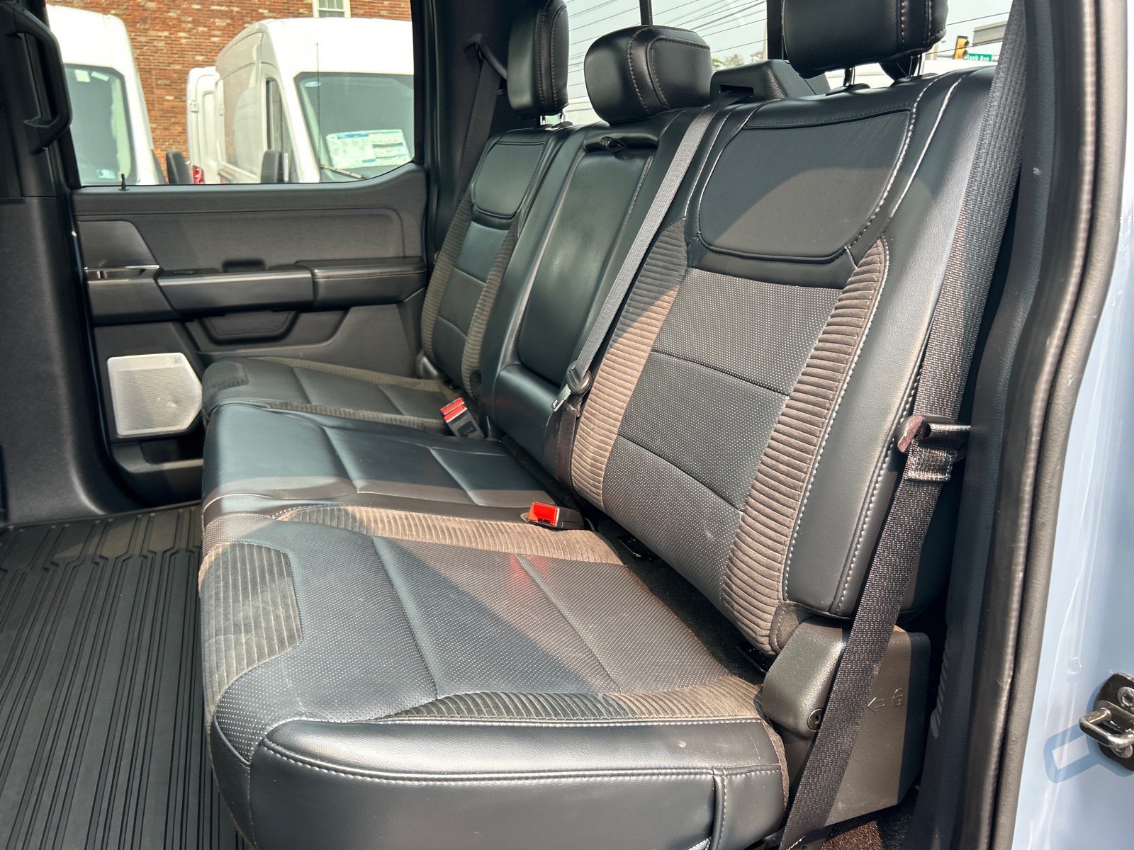 Certified 2023 Ford F150 Raptor w/ Raptor 37 Performance Package AWD/4WD image 12