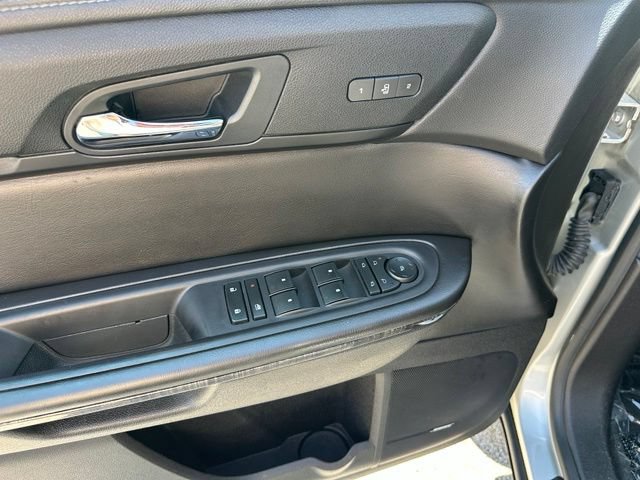 Used 2017 GMC Acadia Limited SLT AWD/4WD image 21