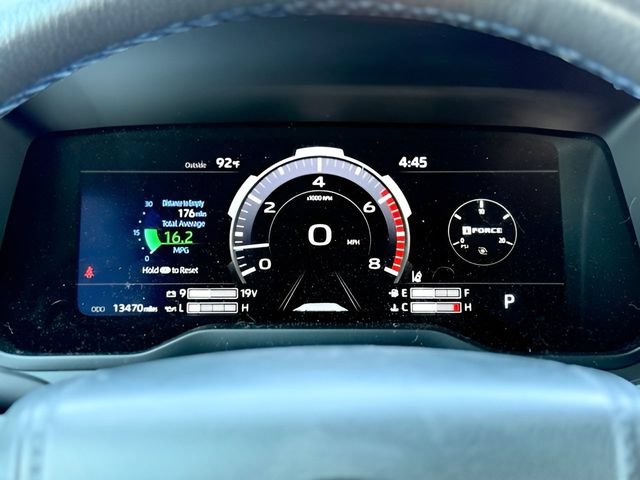 Used 2022 Toyota Tundra Platinum RWD image 34