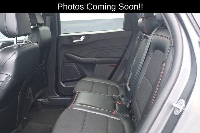 Certified 2025 Ford Escape ST-Line Select AWD/4WD image 5