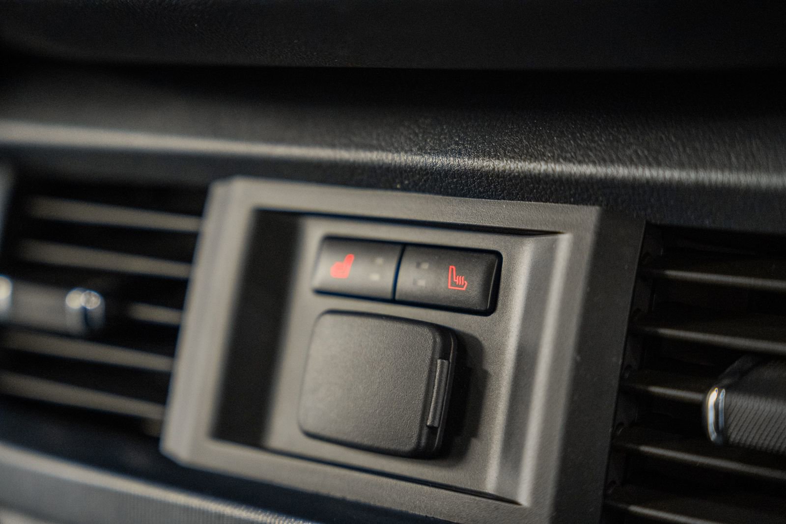 Certified 2022 Ford F150 Raptor w/ Raptor 37 Performance Package image 40