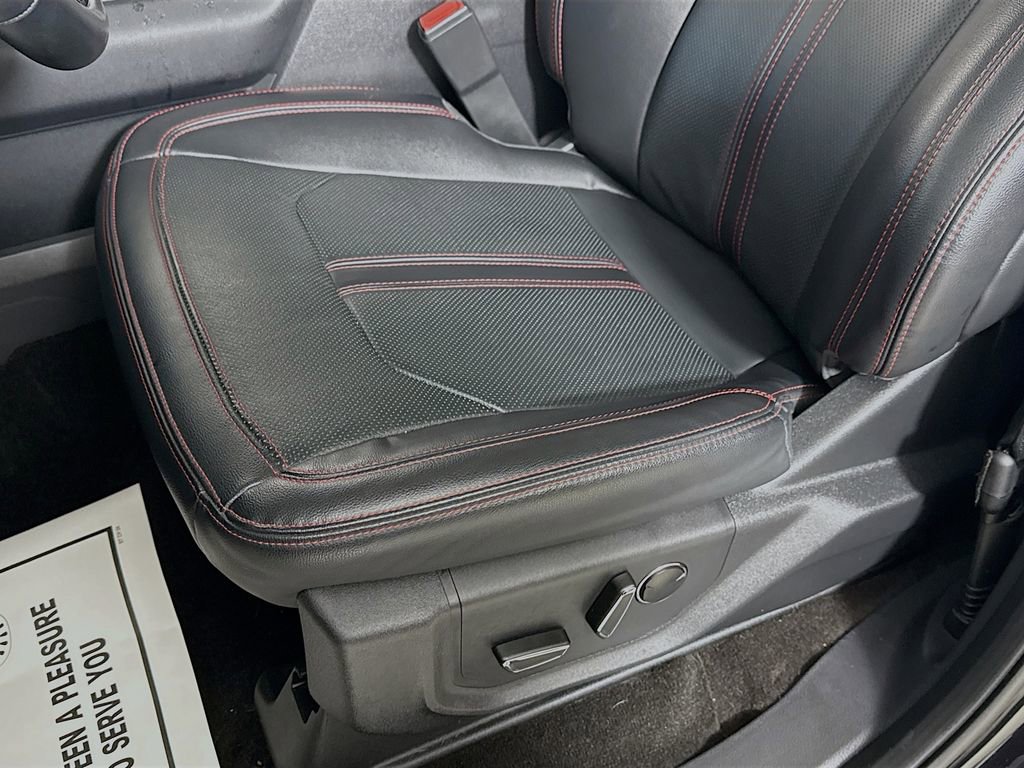 Certified 2023 Ford Expedition Limited image 24