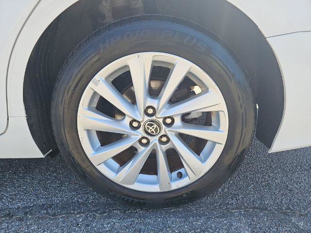 Used 2023 Toyota Camry LE w/ Convenience Package FWD image 31