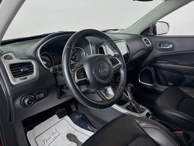 Used 2018 Jeep Compass Latitude image 9