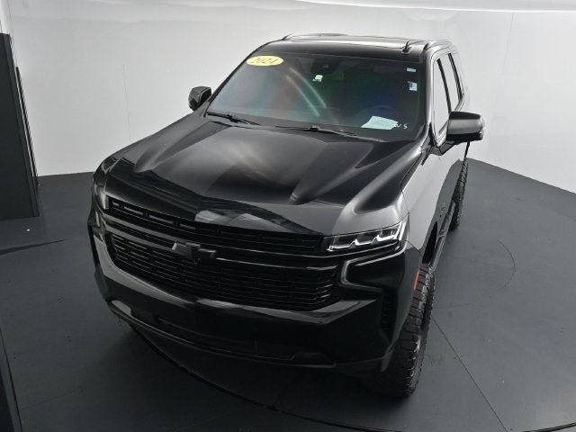 Used 2024 Chevrolet Tahoe RST w/ Luxury Package AWD/4WD image 34