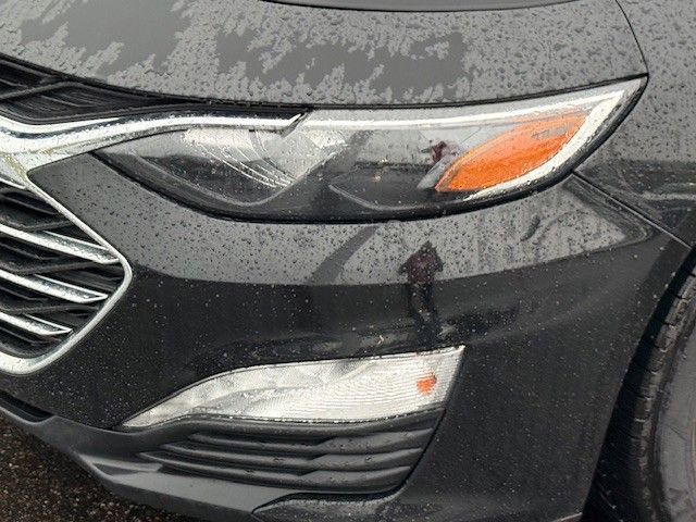 Used 2021 Chevrolet Malibu LT FWD image 9