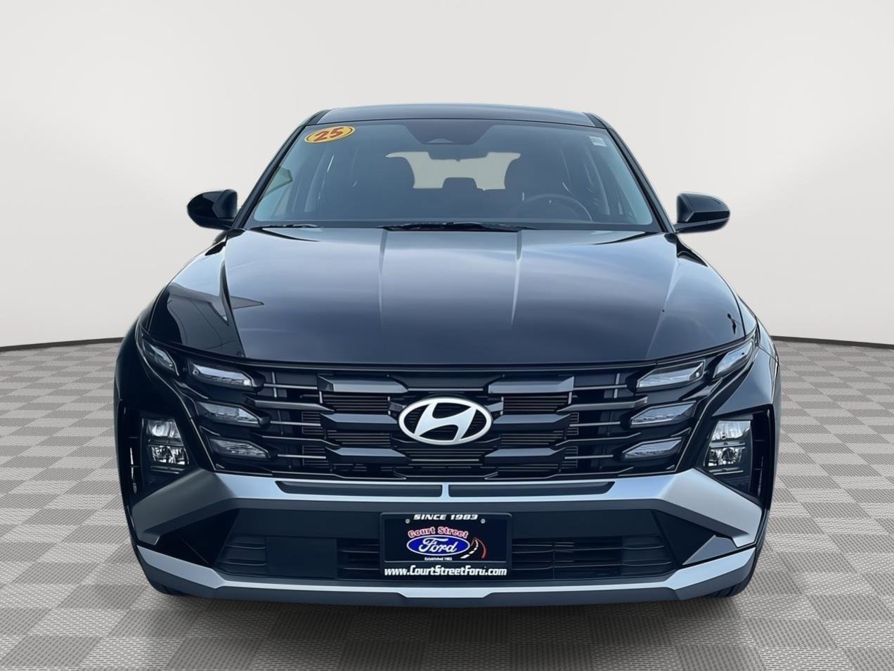 Used 2025 Hyundai Tucson SE AWD/4WD image 8