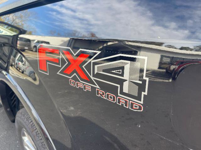 Certified 2019 Ford F150 Lariat w/ Equipment Group 502A Luxury image 29