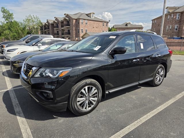 Used 2019 Nissan Pathfinder SV AWD/4WD image 10